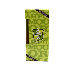 Grüne Box mit Schildlogo und Text, enthalten vier Dr. Bauer's Zahnputzbecher von Dr. Bauer's im 4er-Pack.