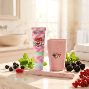 Dr. Bauer's Zahnpasta Mineral Love Classic Berries 90ml 3er Pack