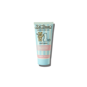 Eine 50-ml-Tube Dr. Bauer's Zahnpasta First Love Sweet Berries ohne Fluorid mit natürlichen Wirkstoffen, im rosa-blauen Design mit Teddybär.
