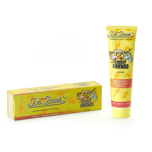Dr. Bauer's Zahnpasta Lovely Friends Probier-Set (6x90ml) zeichnet sich durch Pfirsich-Orange-Geschmack, Xylitol für sanfte Pflege und verspielte Cartoon-Tiermotive auf Tube und Dose aus.